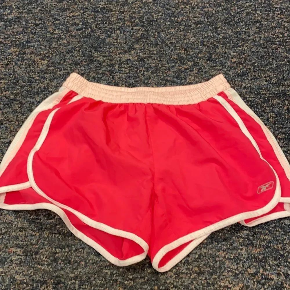 Reebok Pink shorts sz. S